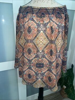 Rose & Olive Boho Tile-Print Elastic Waist Skirt in Peach and Navy